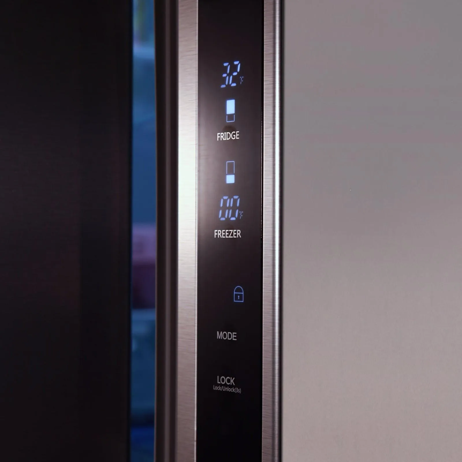 Avanti FFFDS175L3S Avanti Frost Free French Door Refrigerator. 17.5 Cu. Ft. - Stainless Steel / 17.50 Cu. Ft.