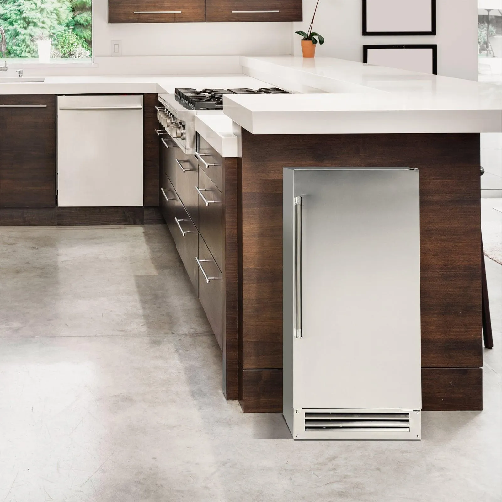 Avanti IME49U3SIS Avanti Elite Built-In Or Freestanding Ice Maker. 15 - Stainless Steel / 49 Lbs
