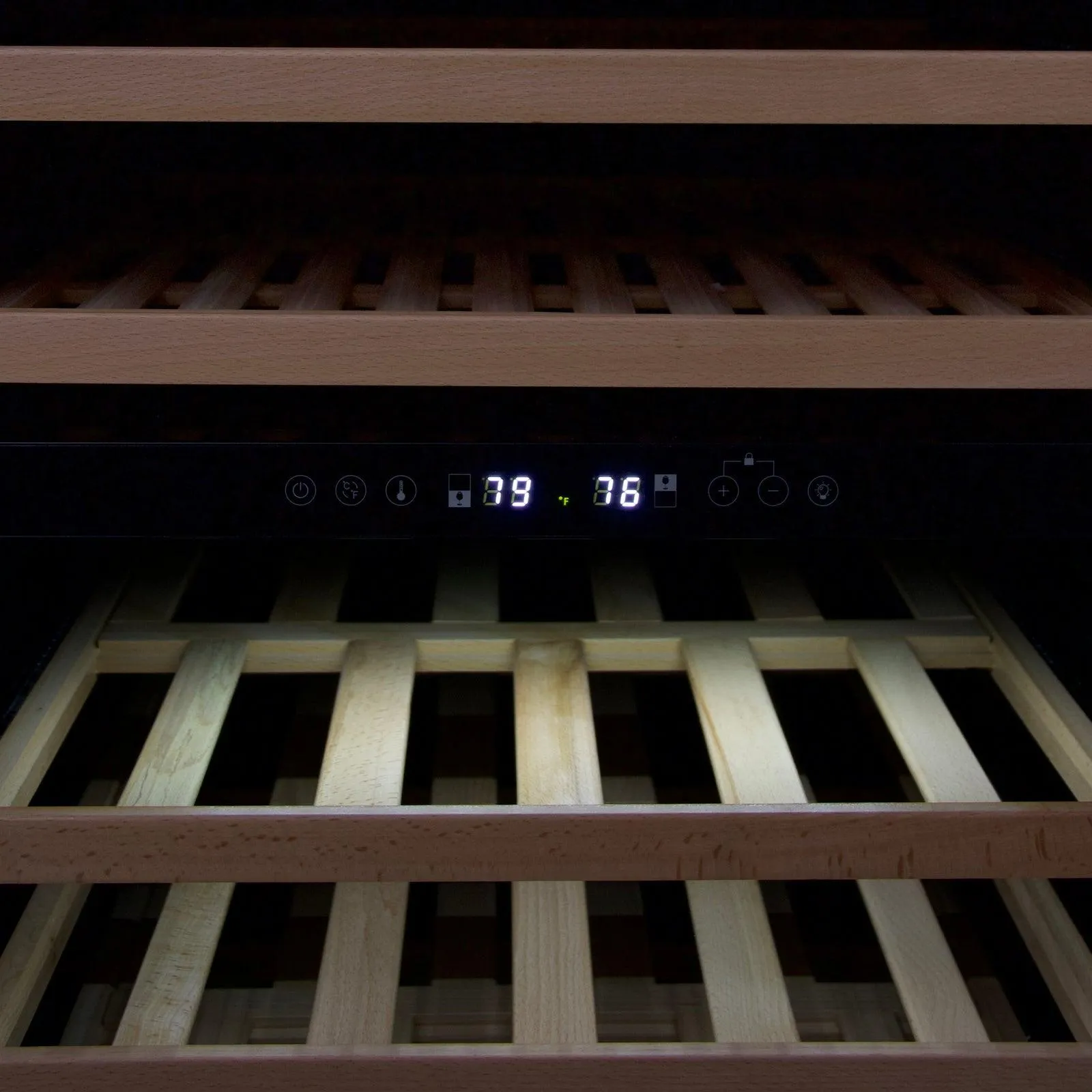 Avanti WCD165DZ3S Avanti 163 Bottle Designer Series Dual-Zone Wine Cooler - Stainless Steel / 163 Bottles
