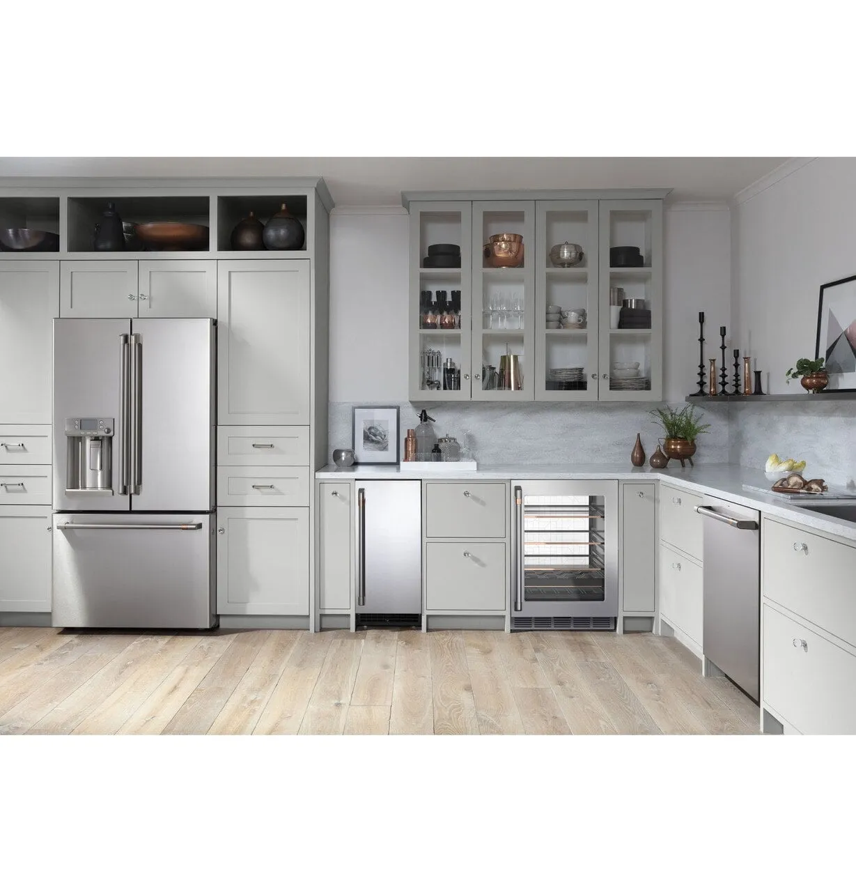 Cafe CIP75S1 Caf Ice Maker Door Kit