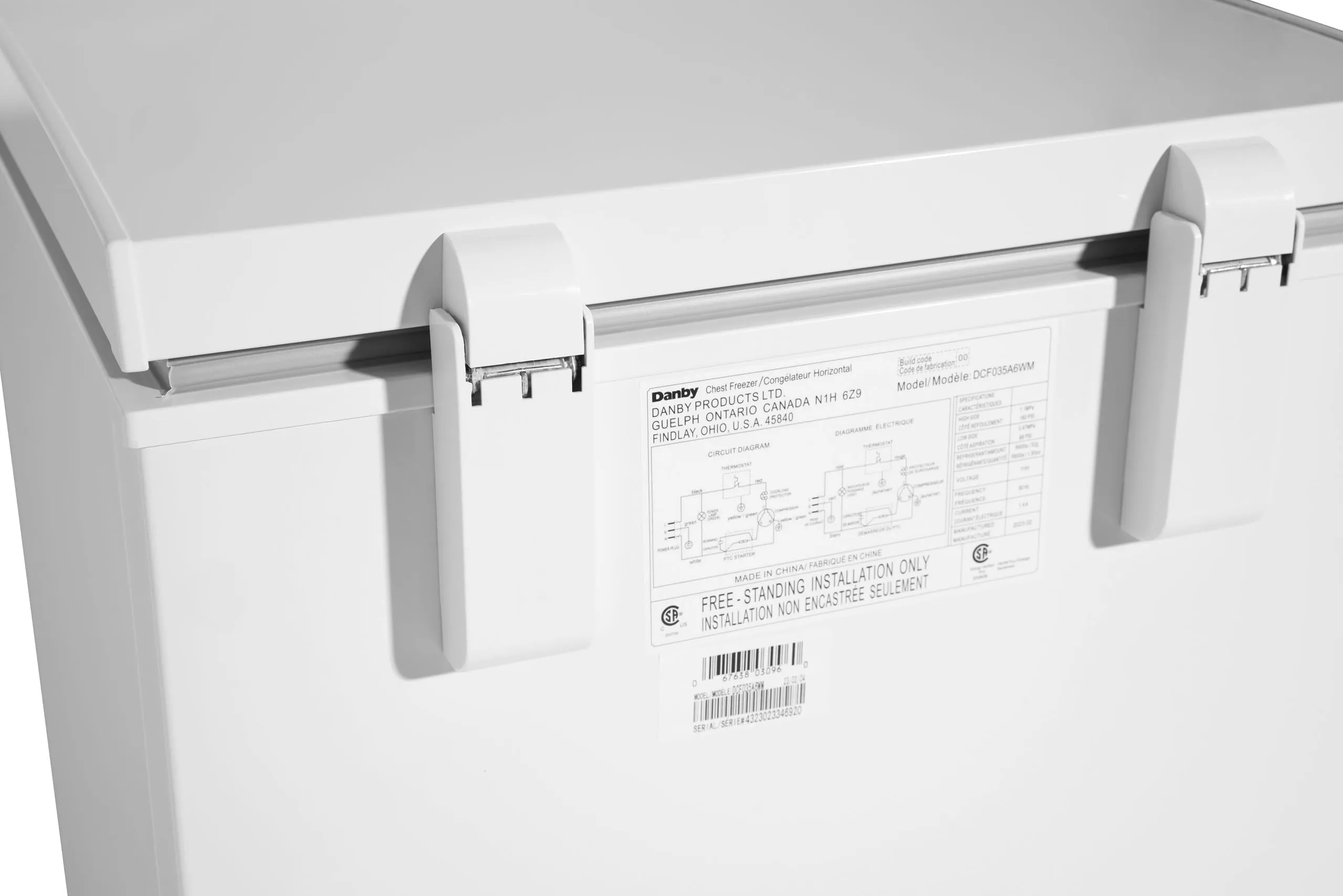 Danby DCF035A6WM Danby 3.5 Cu. Ft. Square Model Chest Freezer Doe
