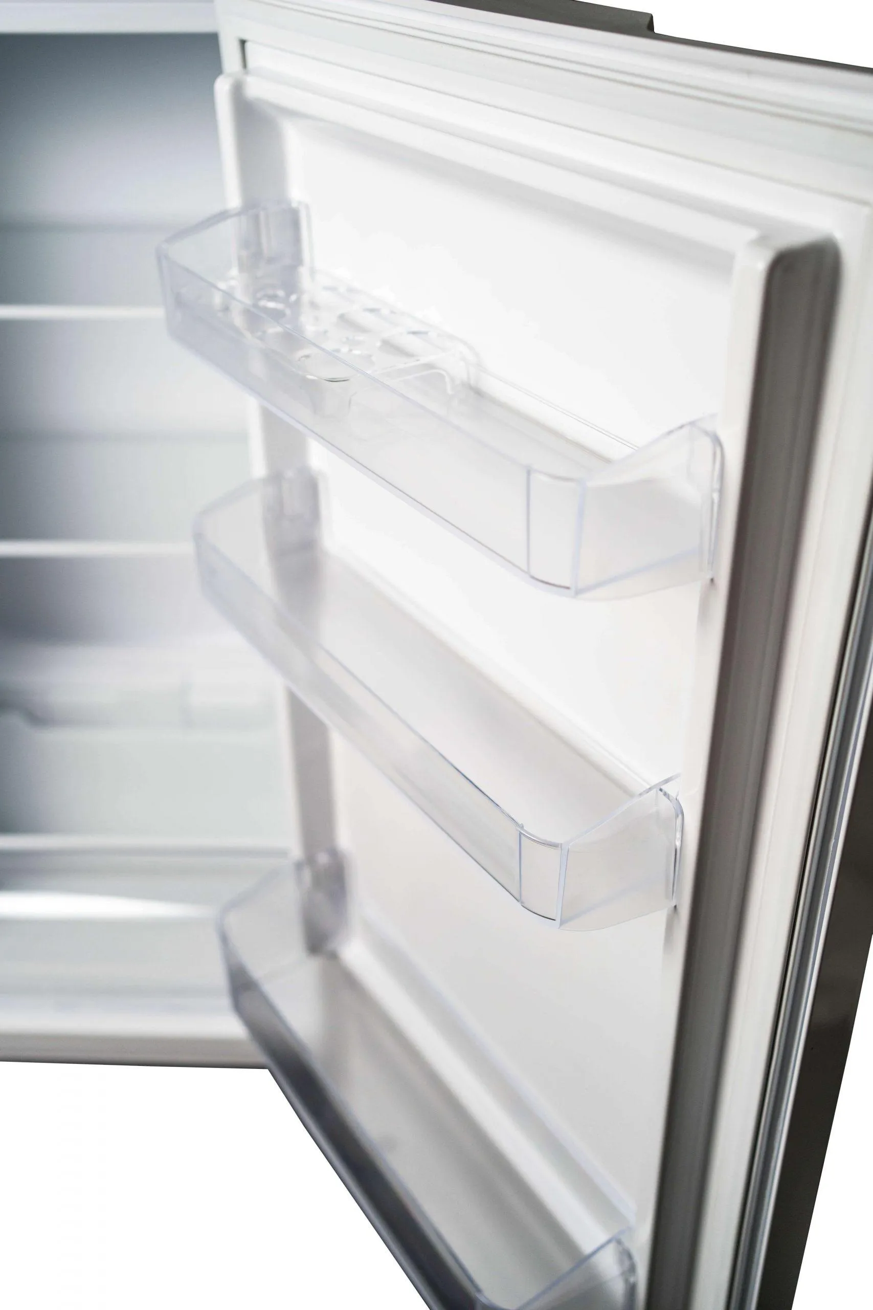 Danby DPF074V1WDB6 Danby 7.4 Cu Ft Top Mount Refrigerator
