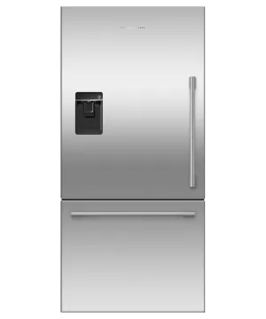 Fisher & Paykel RF170WLHUX1 Freestanding Refrigerator Freezer. 32. 17.5 Cu Ft. Ice & Water