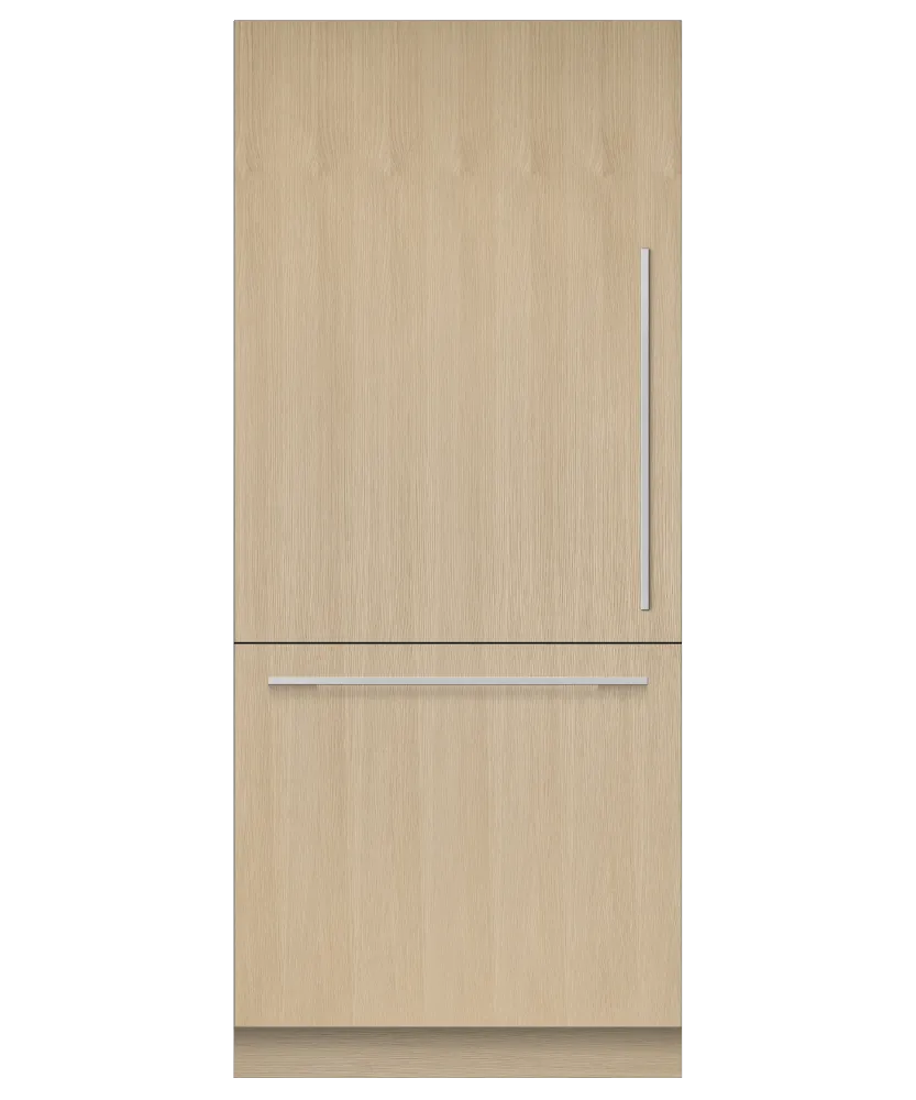 Fisher & Paykel RS3684WLUVE1 Integrated Refrigerator Freezer. 36. 19.2 Cu Ft. Ice & Water
