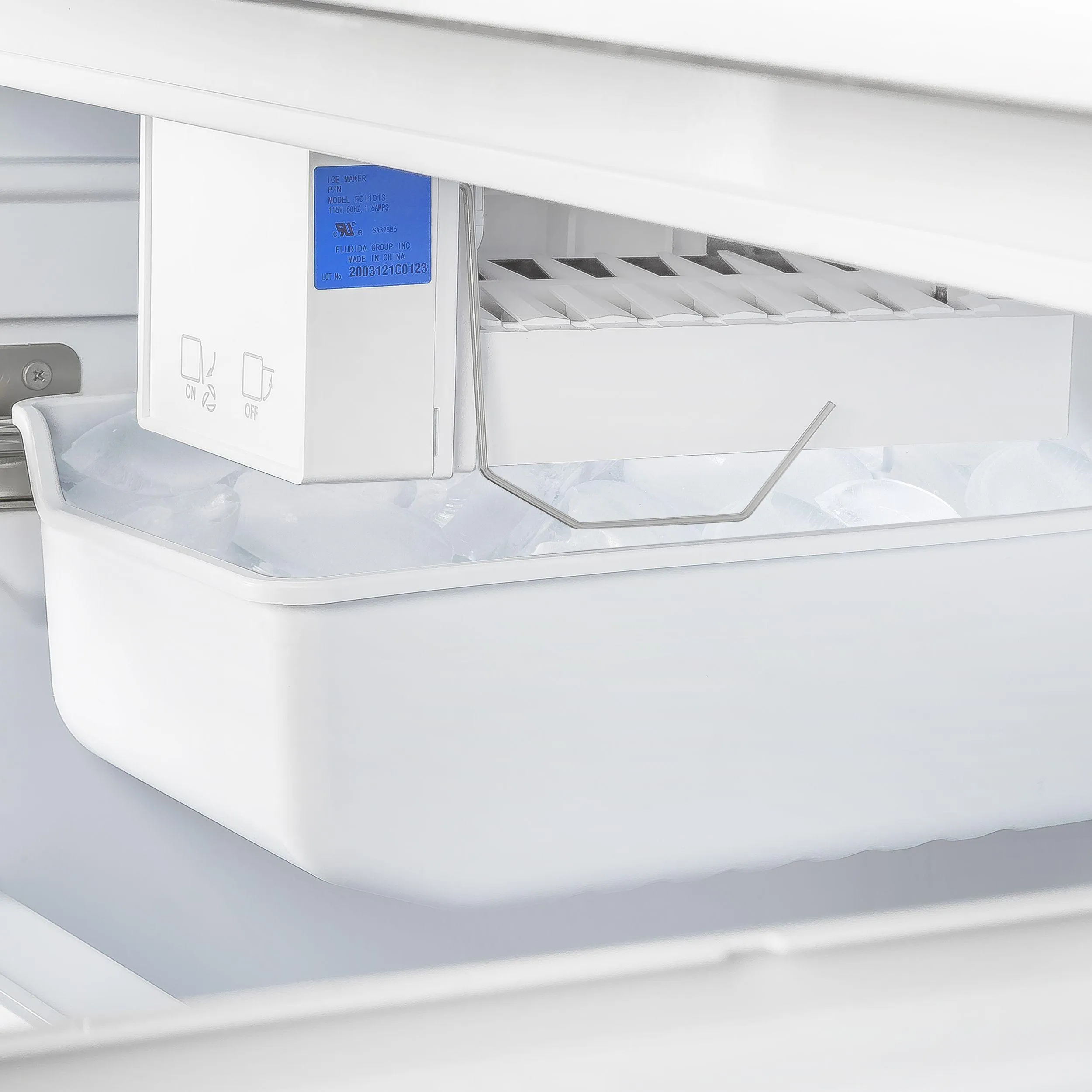 Forno FFFFD197431SB No Frost Refridgerator 31 French Door 17.5Cf. Vcm Stainless Steel With Ice Maker