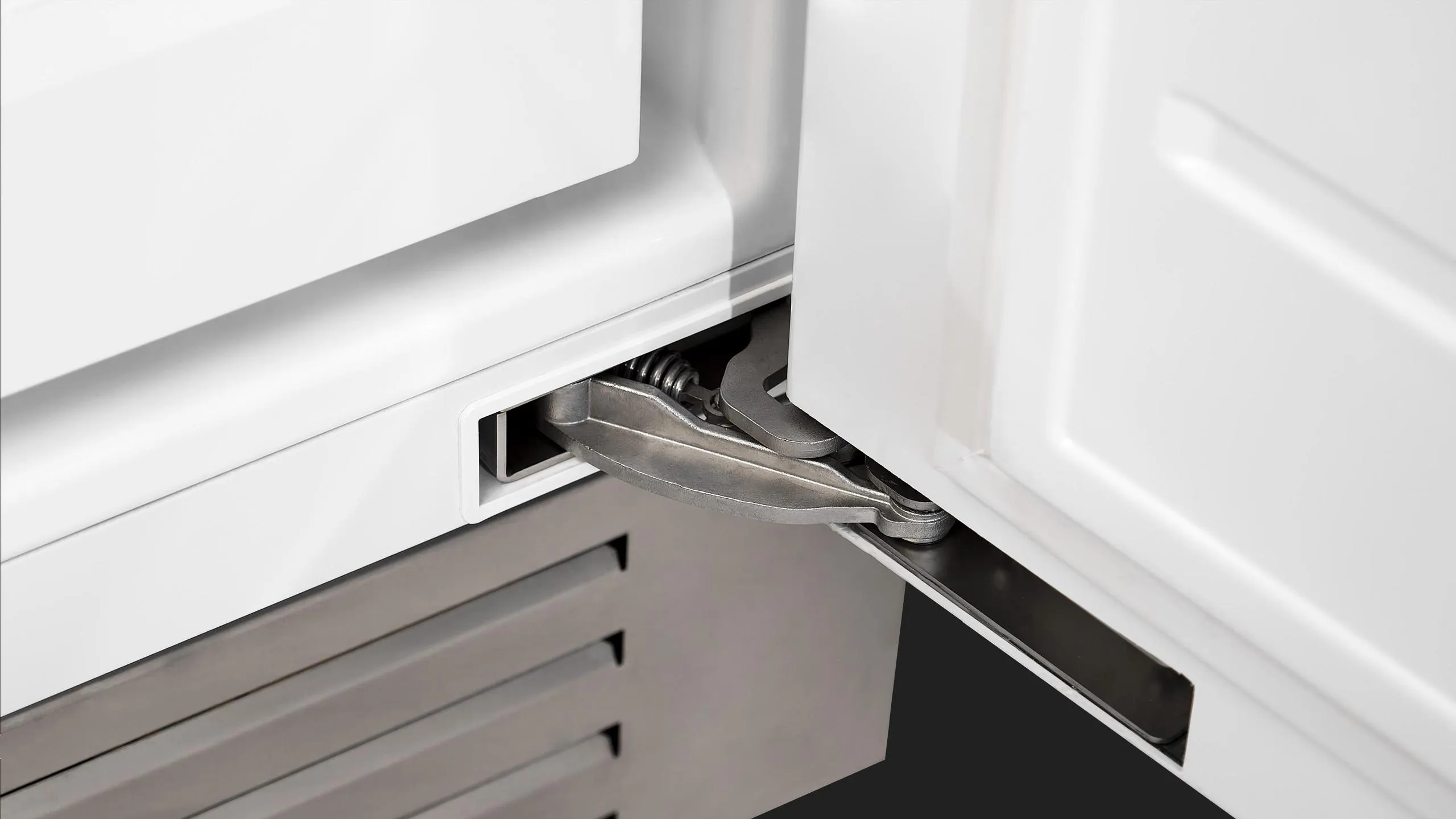 Fulgor Milano F7IFC30O1R 30 Built-In Freezer Column