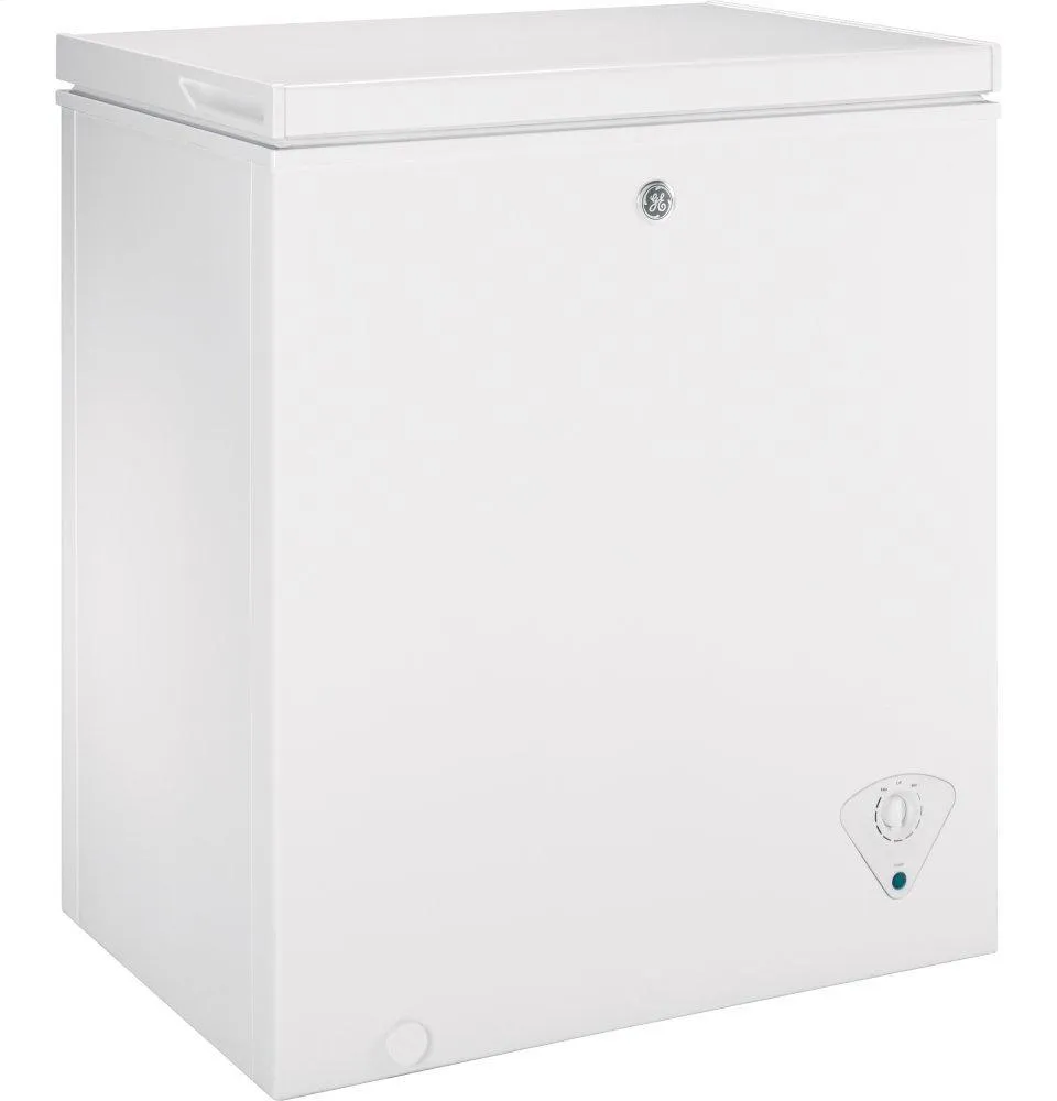 Ge Appliances FCM5STWW Ge 5.0 Cu. Ft. Manual Defrost Chest Freezer