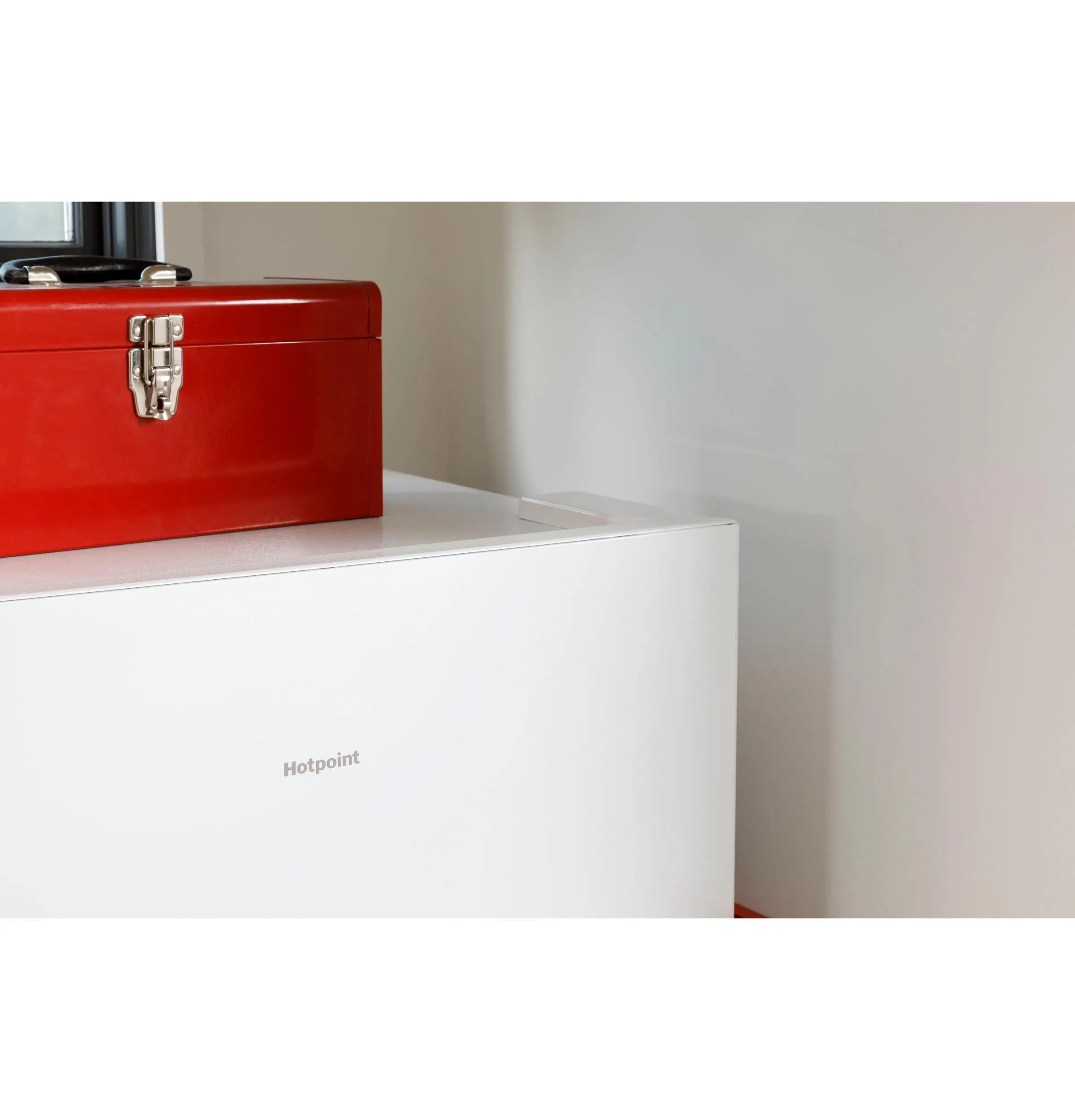 Hotpoint HUF13STRWW Hotpoint 13 Cu. Ft. Frost-Free Upright Freezer