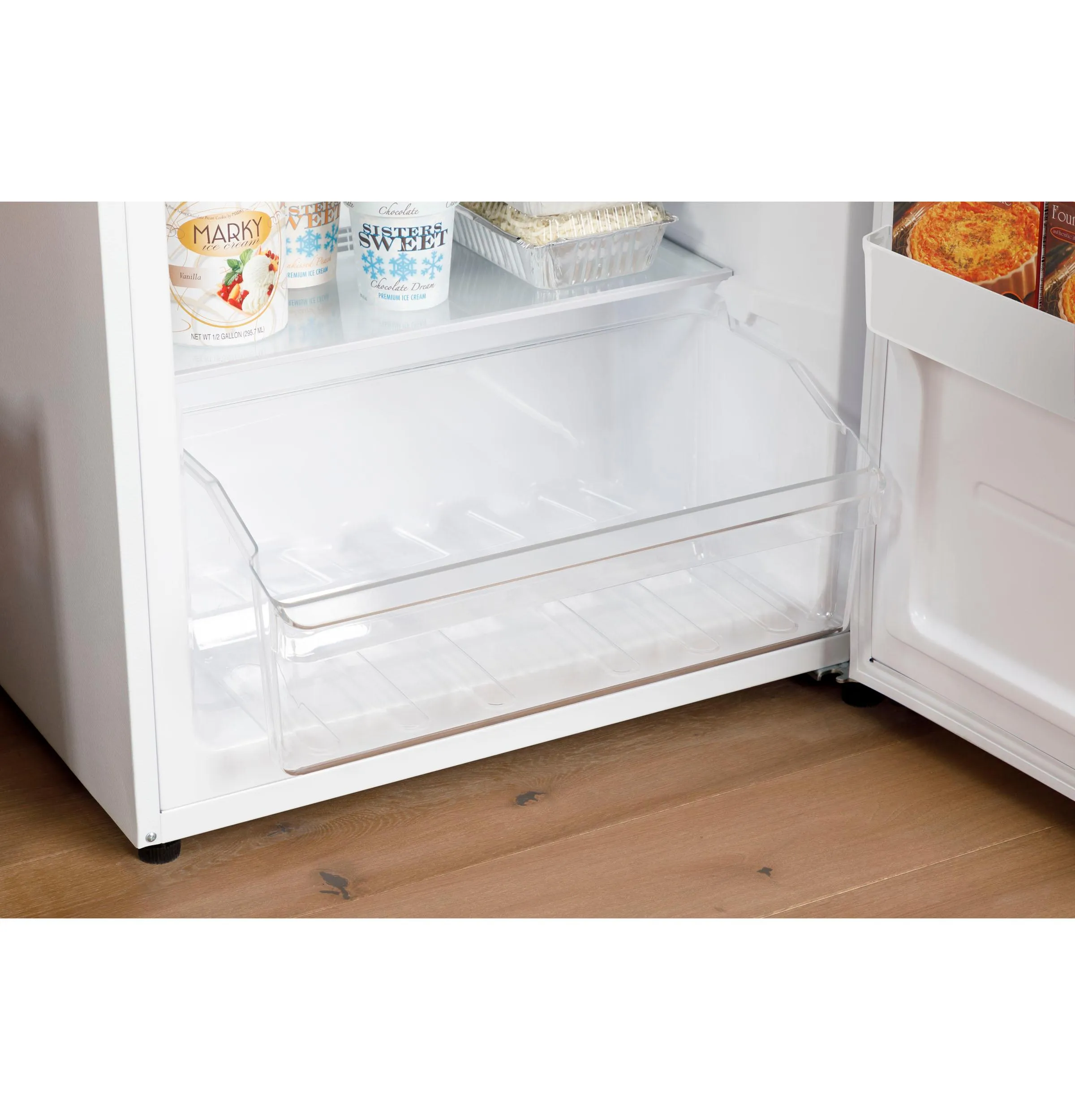 Hotpoint HUF13STRWW Hotpoint 13 Cu. Ft. Frost-Free Upright Freezer