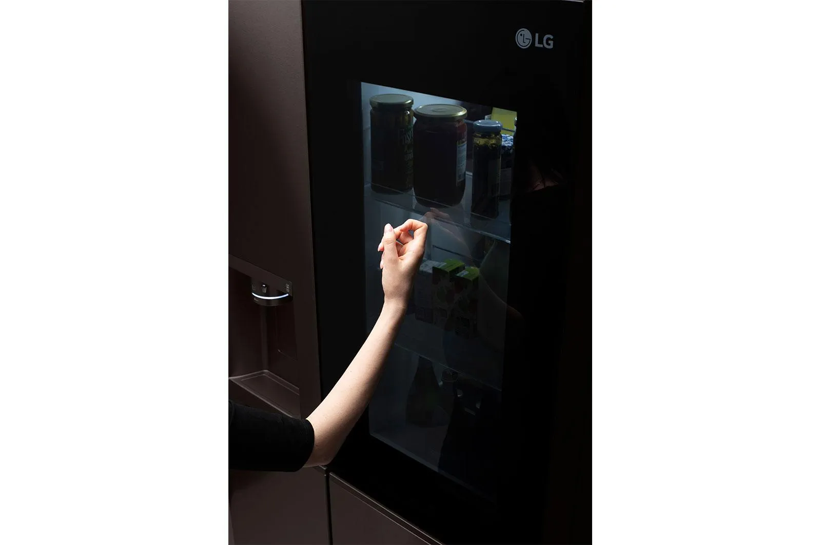 Lg LRSOC2306D 23 Cu. Ft. Side-By-Side Counter-Depth Instaview Refrigerator With Craft Ice&#8482;