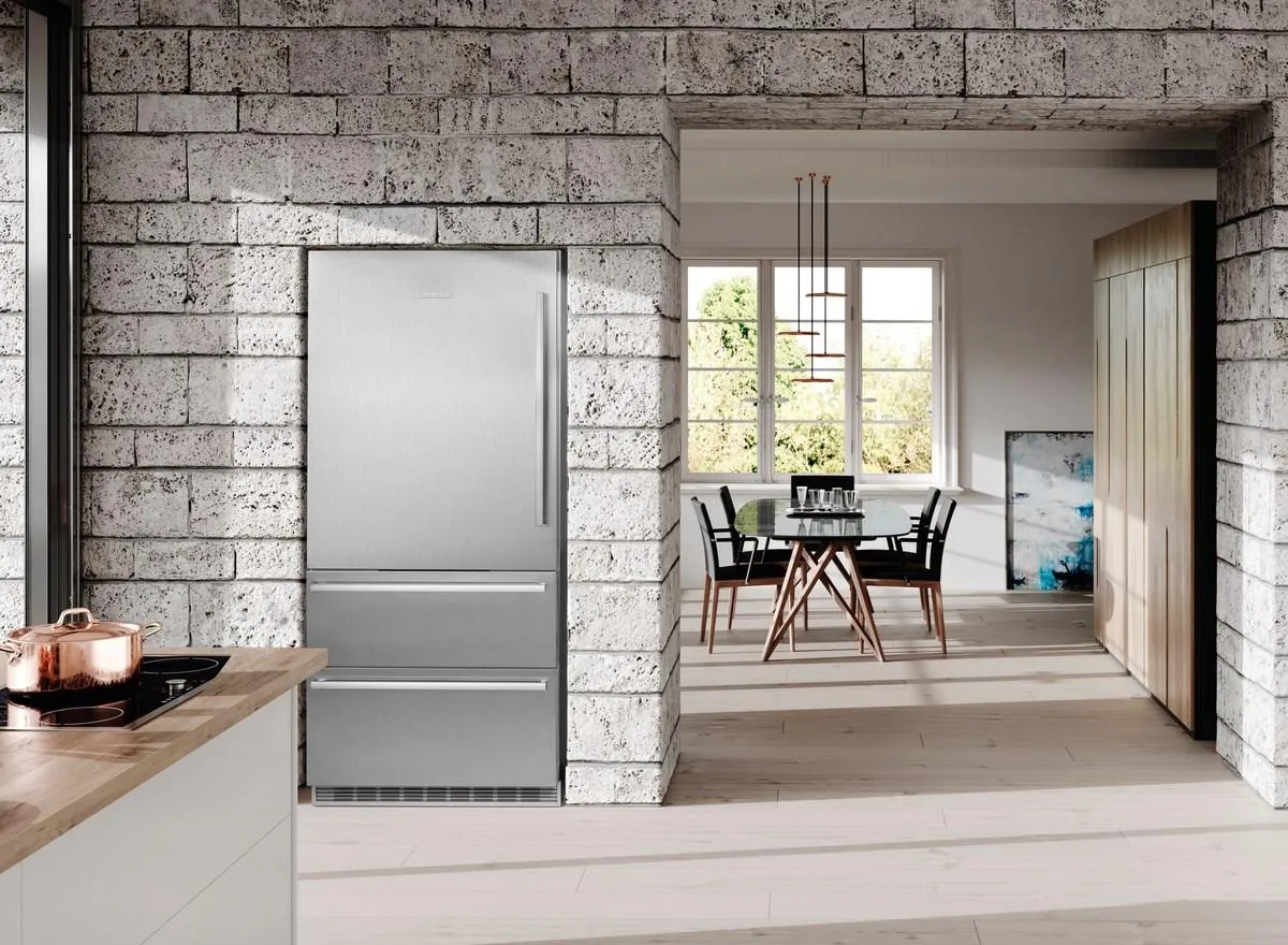 Liebherr CS2091 Fridge-Freezer With Nofrost