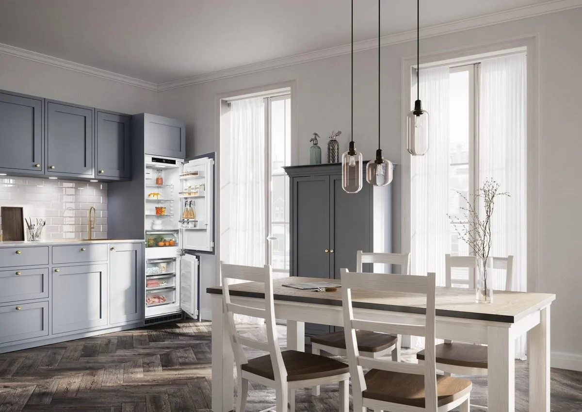 Liebherr IC5110IM Integrated Fridge-Freezer With Easyfresh And Nofrost