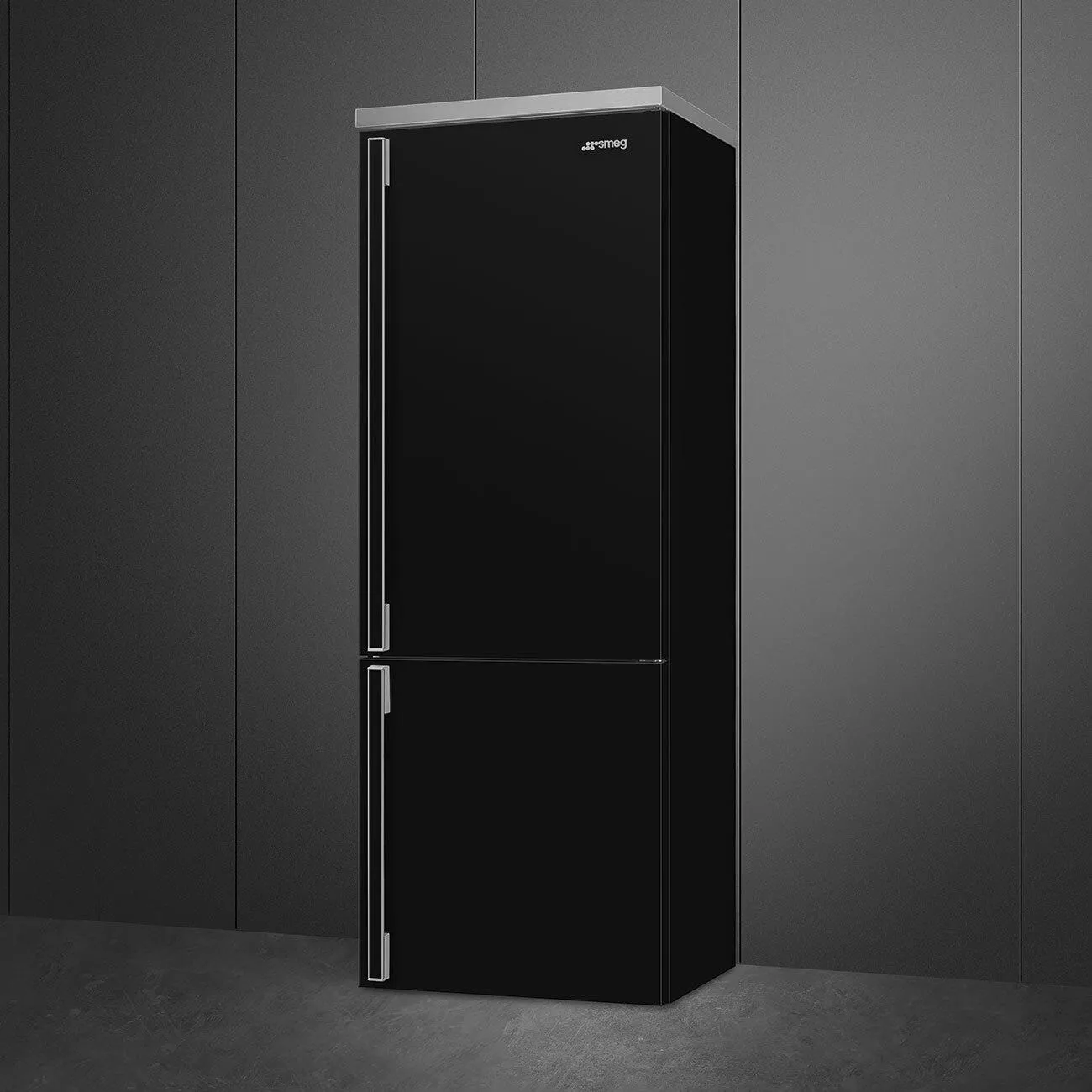 Smeg FA490URBL Refrigerator Black Fa490Urbl