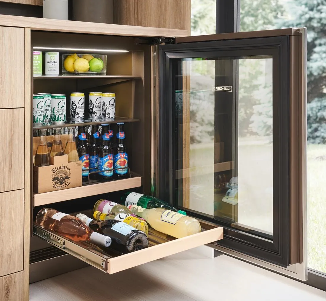 Sub-Zero DEU2450BGL 24 Designer Undercounter Beverage Center - Panel Ready