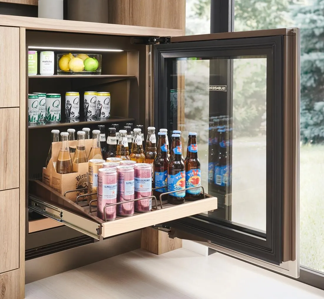 Sub-Zero DEU2450BGR 24 Designer Undercounter Beverage Center - Panel Ready