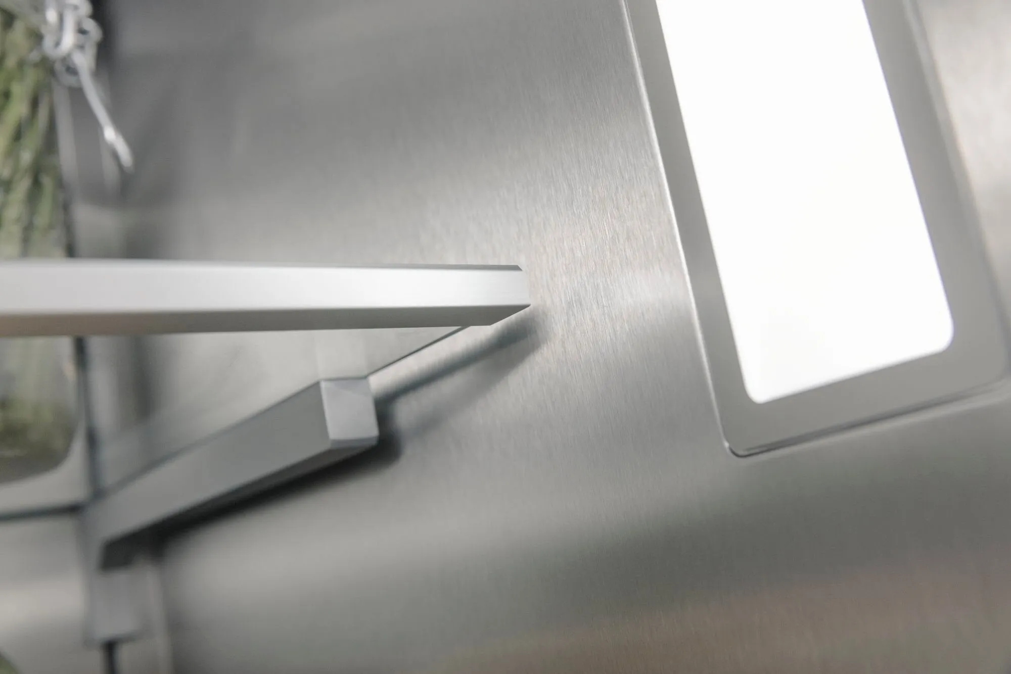 Thermador T30BB925SS Built-In Fridge-Freezer Combination