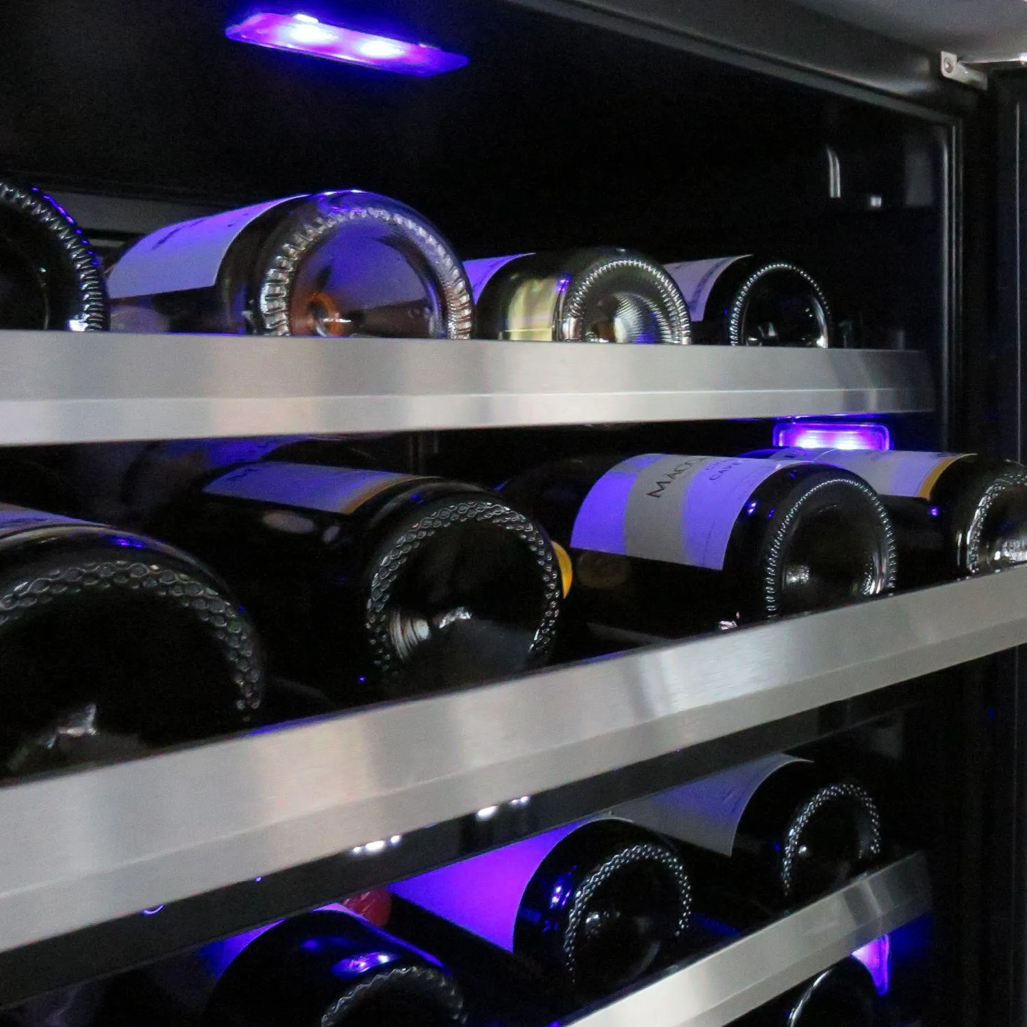 Xo Appliance XOU24WDZOFR Wine Cellar 2 Zone 24 Solid Overlay Door Rh